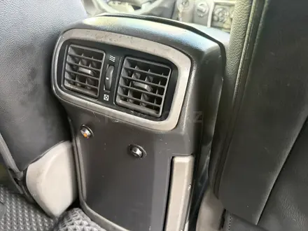 Toyota 4Runner 2004 года за 10 200 000 тг. в Алматы – фото 17