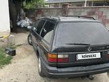 Volkswagen Passat 1990 годаүшін1 200 000 тг. в Ават (Енбекшиказахский р-н) – фото 4
