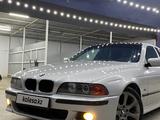 BMW 528 1999 года за 4 000 000 тг. в Актау – фото 3