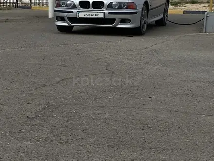 BMW 528 1999 года за 4 000 000 тг. в Актау – фото 4
