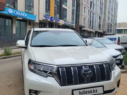 Toyota Land Cruiser Prado 2023 года за 31 500 000 тг. в Алматы