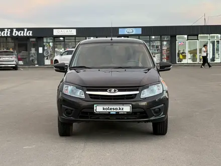 ВАЗ (Lada) Granta 2190 2015 года за 2 350 000 тг. в Семей