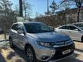 Mitsubishi Outlander 2016 годаfor7 300 000 тг. в Шымкент