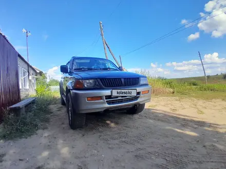 Mitsubishi Montero Sport 1999 года за 3 800 000 тг. в Семей