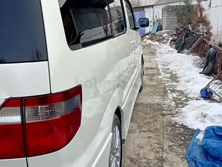 Toyota Alphard 2004 года за 7 200 000 тг. в Туркестан – фото 3