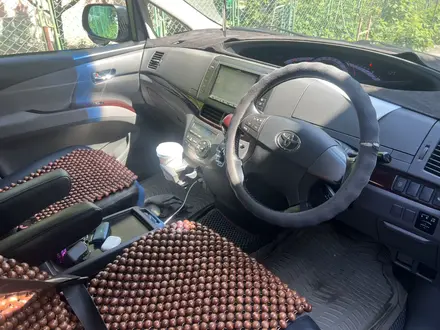 Toyota Estima 2010 года за 6 900 000 тг. в Алматы – фото 2