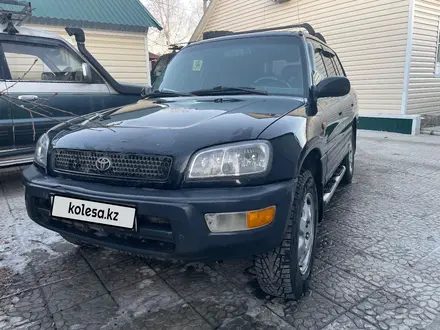 Toyota RAV4 1997 года за 3 999 000 тг. в Усть-Каменогорск – фото 3