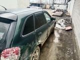 Mazda 323 1999 годаүшін800 000 тг. в Жанакорган – фото 2