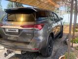 Toyota Fortuner 2022 года за 19 000 000 тг. в Уральск – фото 2