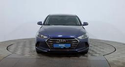 Hyundai Elantra 2018 года за 7 590 000 тг. в Астана – фото 2