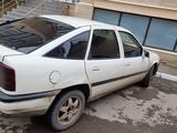 Opel Vectra 1993 годаfor830 000 тг. в Астана – фото 3