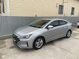 Hyundai Elantra 2019 года за 5 500 000 тг. в Атырау