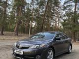 Toyota Camry 2014 годаүшін8 400 000 тг. в Семей – фото 2