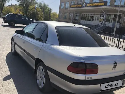 Opel Omega 1997 года за 1 500 000 тг. в Караганда – фото 5