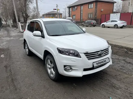 Toyota RAV4 2011 года за 6 900 000 тг. в Актобе