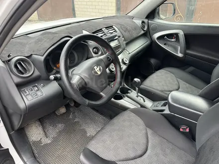 Toyota RAV4 2011 года за 6 900 000 тг. в Актобе – фото 5