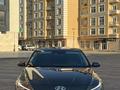 Hyundai Elantra 2023 годаfor12 600 000 тг. в Актау