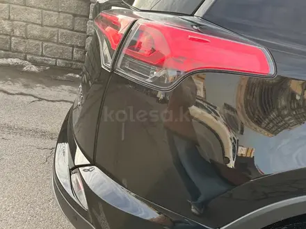 Toyota RAV4 2019 года за 12 800 000 тг. в Алматы – фото 10