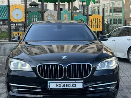 BMW 740 2015 года за 14 000 000 тг. в Алматы