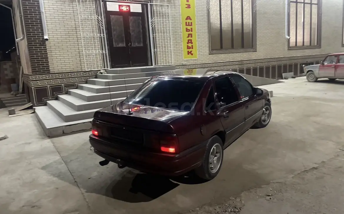 Opel Vectra, 1995