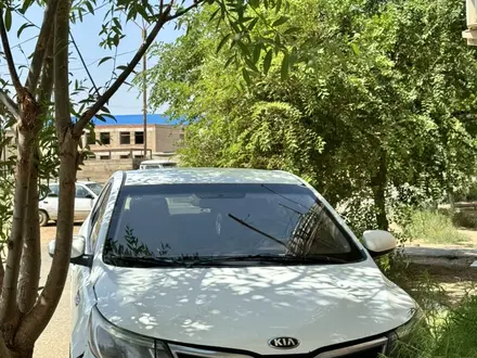 Kia Rio 2015 года за 3 500 000 тг. в Атырау – фото 3