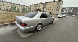 Mercedes-Benz E 320 1999 годаfor5 000 000 тг. в Туркестан – фото 3