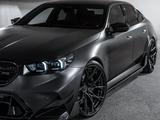 Разноширокие диски R21/R22 на BMW M5 G90 за 920 000 тг. в Алматы