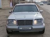 Mercedes-Benz E 220 1995 года за 2 400 000 тг. в Кызылорда – фото 4