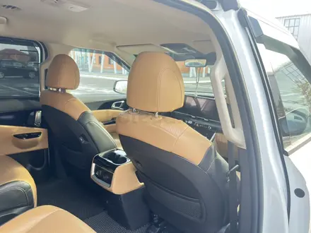 Kia Carnival 2021 года за 16 300 000 тг. в Астана – фото 20