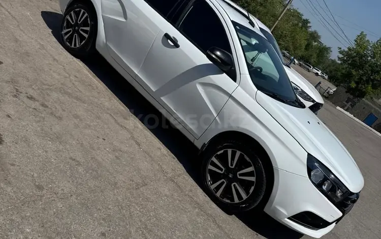 ВАЗ (Lada) Vesta 2020 года за 4 000 000 тг. в Астана