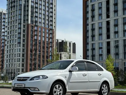 Chevrolet Lacetti 2023 годаүшін6 750 000 тг. в Астана – фото 2