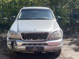 Mercedes-Benz ML 320 2001 годаfor1 200 000 тг. в Астана – фото 5