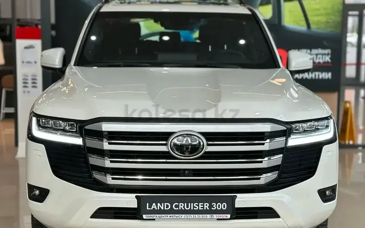 Toyota Land Cruiser Luxe 2026 года за 64 660 000 тг. в Усть-Каменогорск