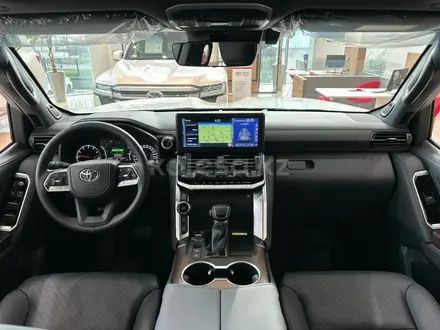 Toyota Land Cruiser Luxe 2026 года за 64 660 000 тг. в Усть-Каменогорск – фото 4