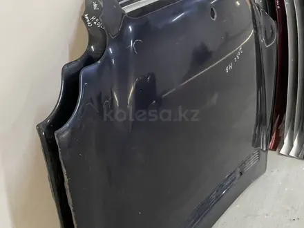 Капот mecedes W203 за 1 222 тг. в Актобе – фото 4