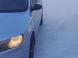 Skoda Rapid 2013 года за 3 800 000 тг. в Караганда – фото 2