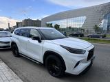Toyota Highlander 2022 годаүшін22 800 000 тг. в Шымкент