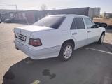 Mercedes-Benz E 250 1993 годаүшін2 200 000 тг. в Караганда – фото 2