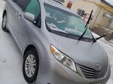 Toyota Sienna 2017 года за 9 500 000 тг. в Кульсары – фото 3