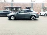 Chevrolet Cruze 2010 годаfor2 300 000 тг. в Алматы – фото 4