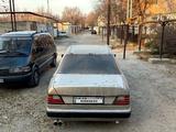 Mercedes-Benz E 230 1990 годаfor750 000 тг. в Тараз