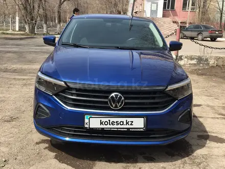 Volkswagen Polo 2021 года за 8 000 000 тг. в Караганда – фото 2