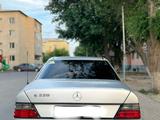 Mercedes-Benz E 220 1993 годаүшін2 400 000 тг. в Туркестан – фото 4