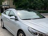 Hyundai Sonata 2021 года за 10 500 000 тг. в Шымкент – фото 2