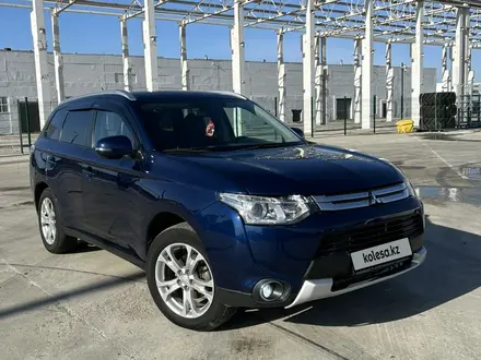 Mitsubishi Outlander 2014 года за 7 500 000 тг. в Астана – фото 2