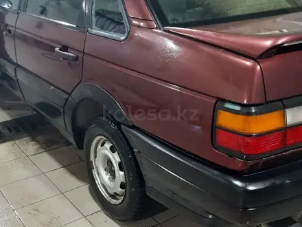 Volkswagen Passat 1991 года за 700 000 тг. в Уральск – фото 2