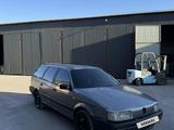Volkswagen Passat 1991 годаүшін550 000 тг. в Сарыагаш