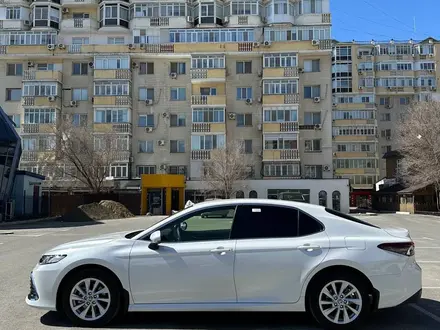 Toyota Camry 2023 года за 19 000 000 тг. в Атырау – фото 8