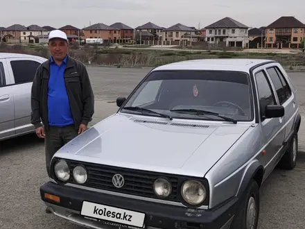 Volkswagen Golf 1991 года за 600 000 тг. в Актобе