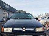 Volkswagen Passat 1990 года за 1 300 000 тг. в Тургень (Енбекшиказахский р-н) – фото 2